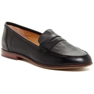 Steve Madden Neta Penny Loafer
